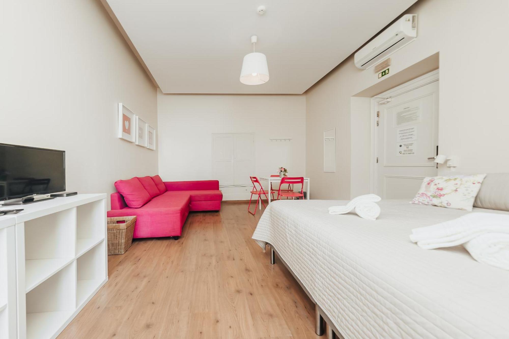 Lisb'On Hostel - Lisbon — Photos 1